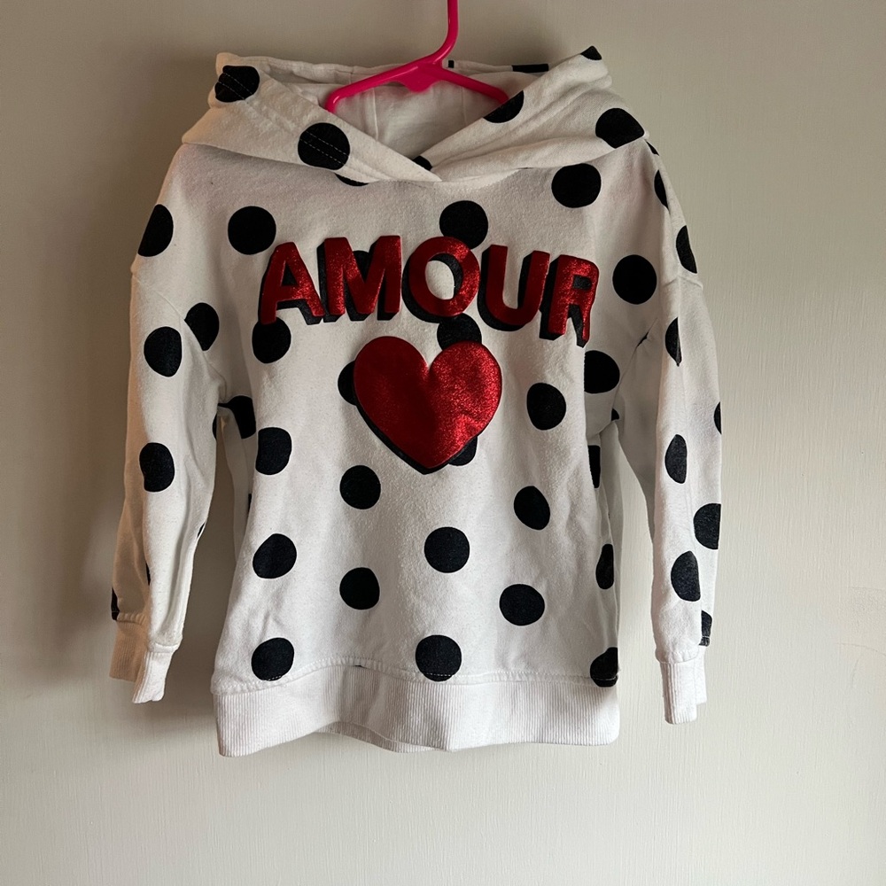 Amour Valentine sweatshirt girls 3-4 yrs